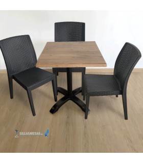Conjointe 4 Chaises Rosy et 1 Table Barcelone